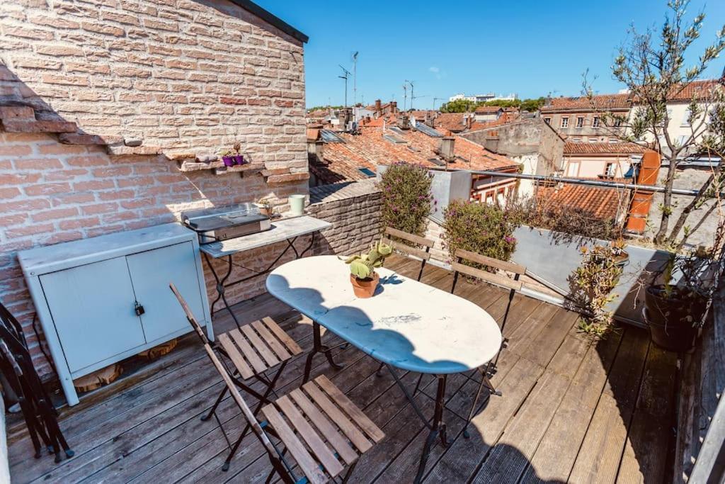 Roof In Center Of Toulouse-free Parking- Toulouse